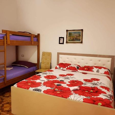 VlorëNovruzi Complex别墅 外观 照片