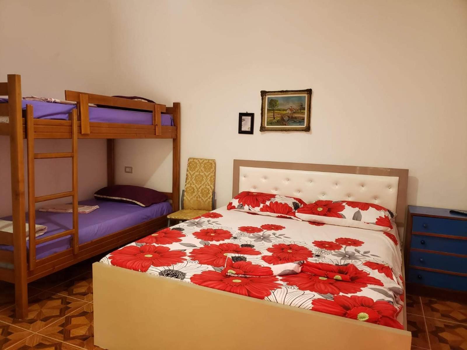VlorëNovruzi Complex别墅 外观 照片