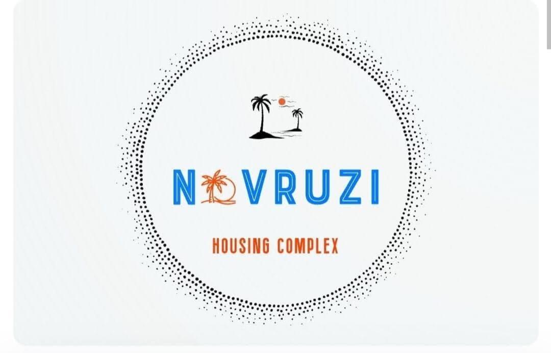 VlorëNovruzi Complex别墅 外观 照片