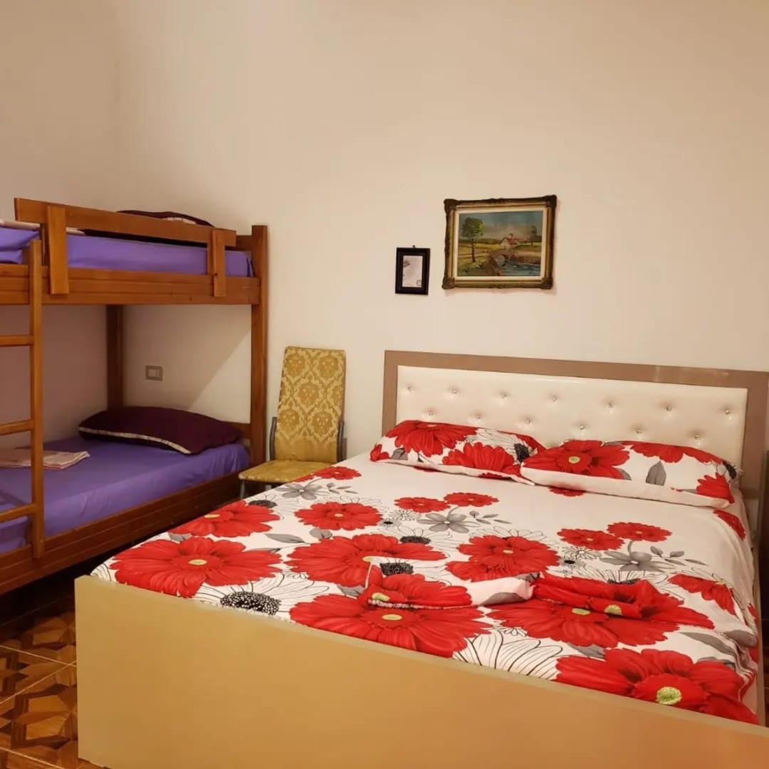 VlorëNovruzi Complex别墅 外观 照片